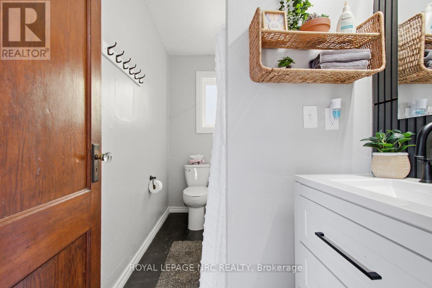 79 Carlton Street, St. Catharines, Ontario  L2R 1R1 - Photo 16 - X13695402