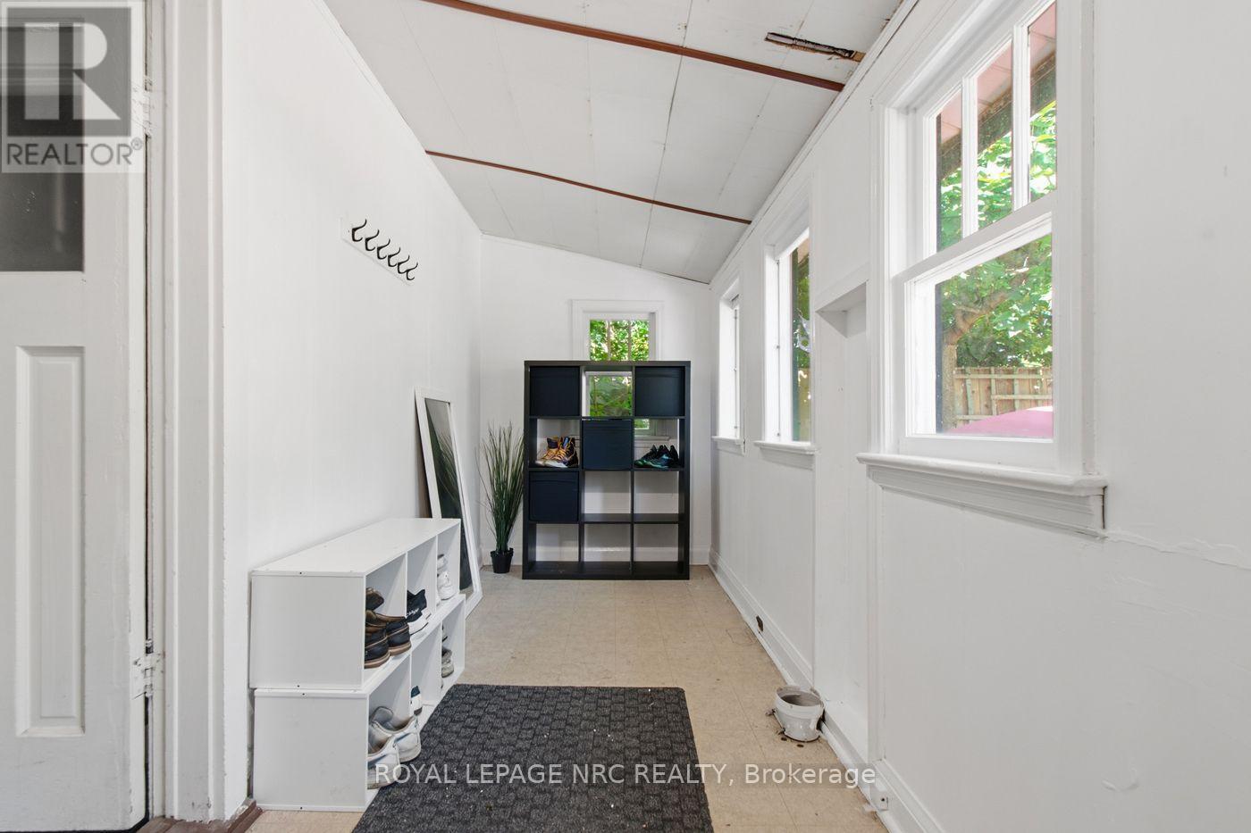 79 Carlton Street, St. Catharines, Ontario  L2R 1R1 - Photo 17 - X13695402