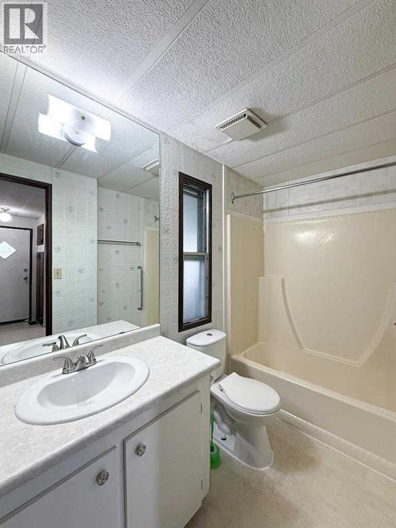 71, 5800 46 Street, Olds, Alberta  T4H 1G8 - Photo 14 - A2314824