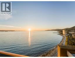 10 2250 BELLEVUE AVENUE, West Vancouver, British Columbia