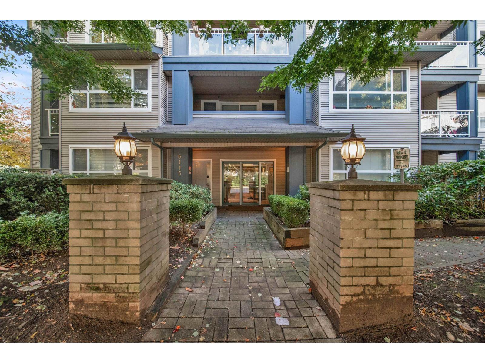 210 8115 121a Street, Surrey, British Columbia  V3W 1J2 - Photo 1 - R3157555