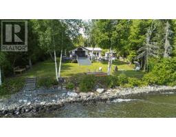 2427 Scott DR, Shuniah, Ontario