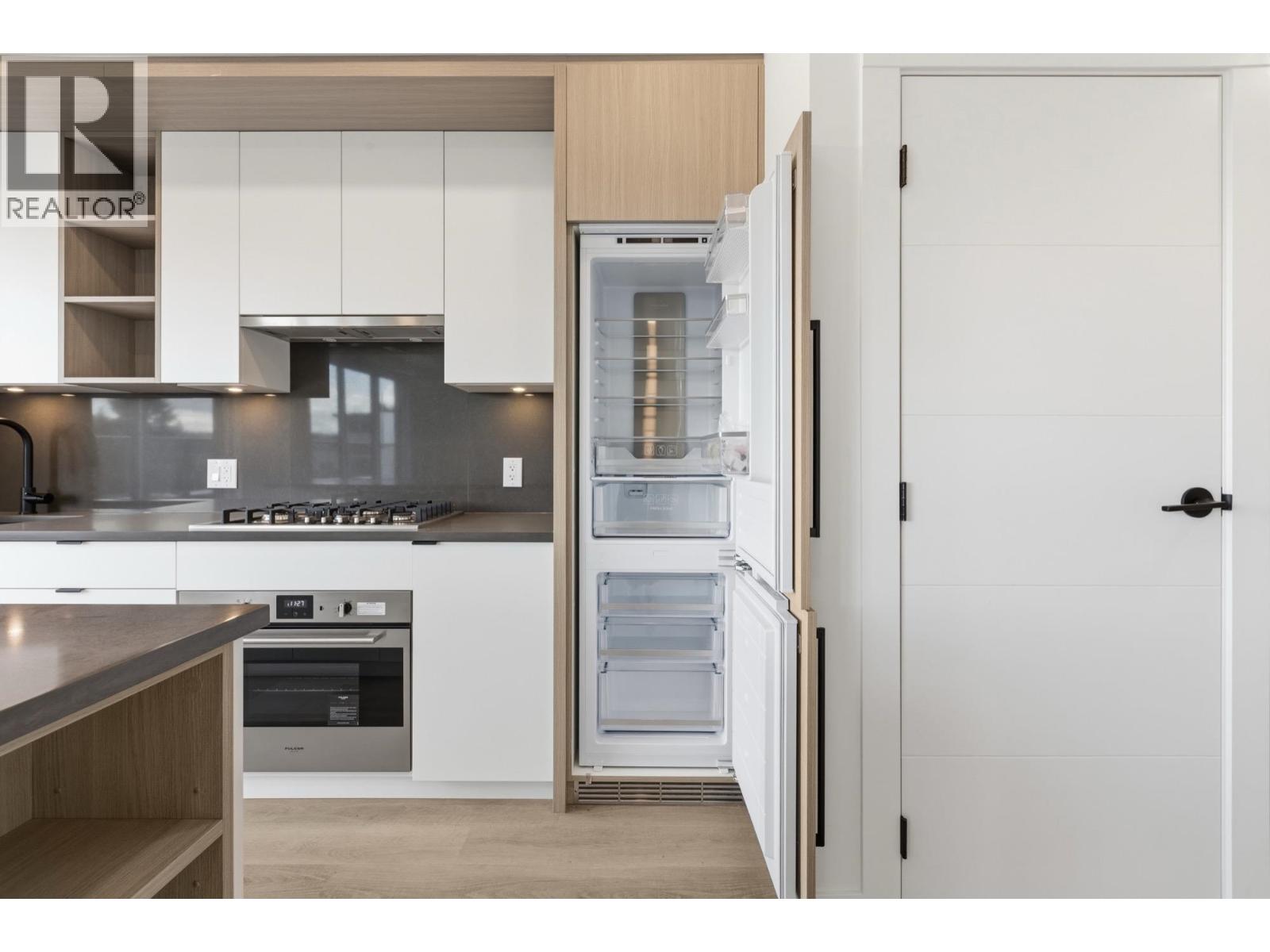 501 2268 E Broadway, Vancouver, British Columbia  V5N 0L2 - Photo 6 - R3153532