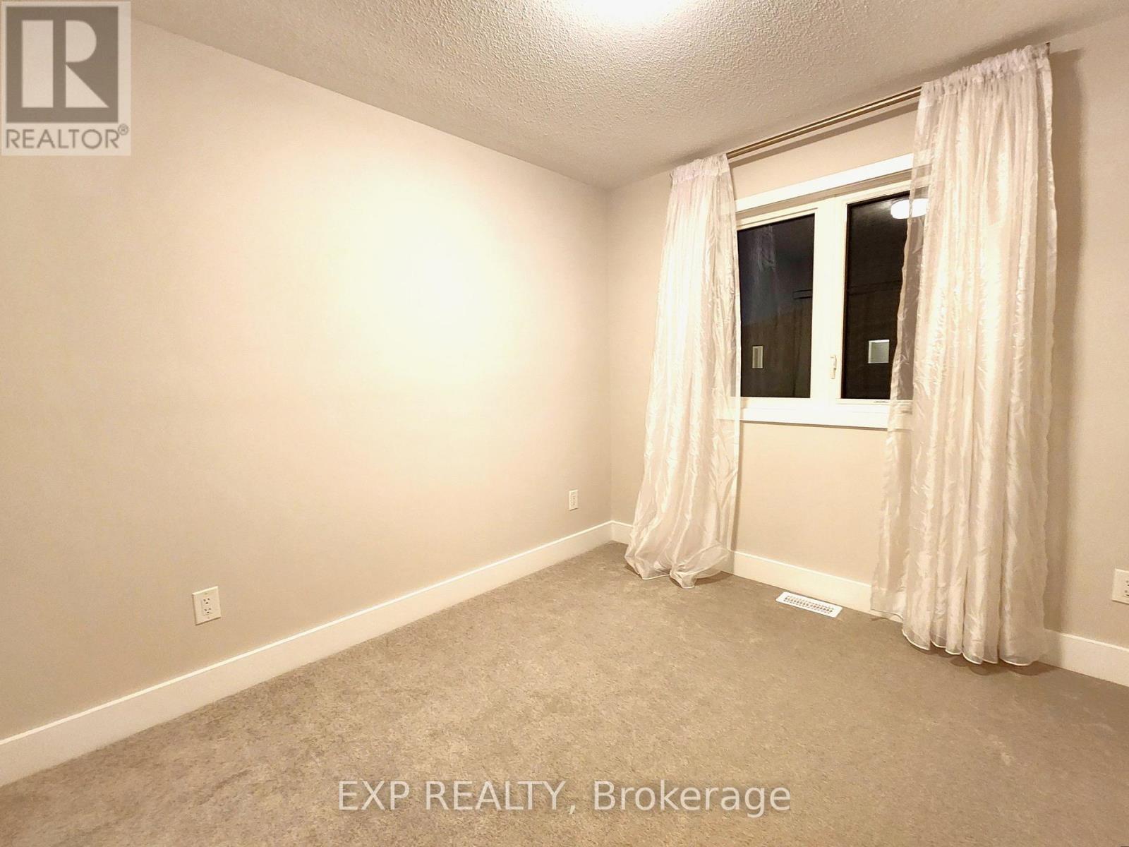 658 Fenwick Way, Ottawa, Ontario  K2J 7E6 - Photo 15 - X13696798