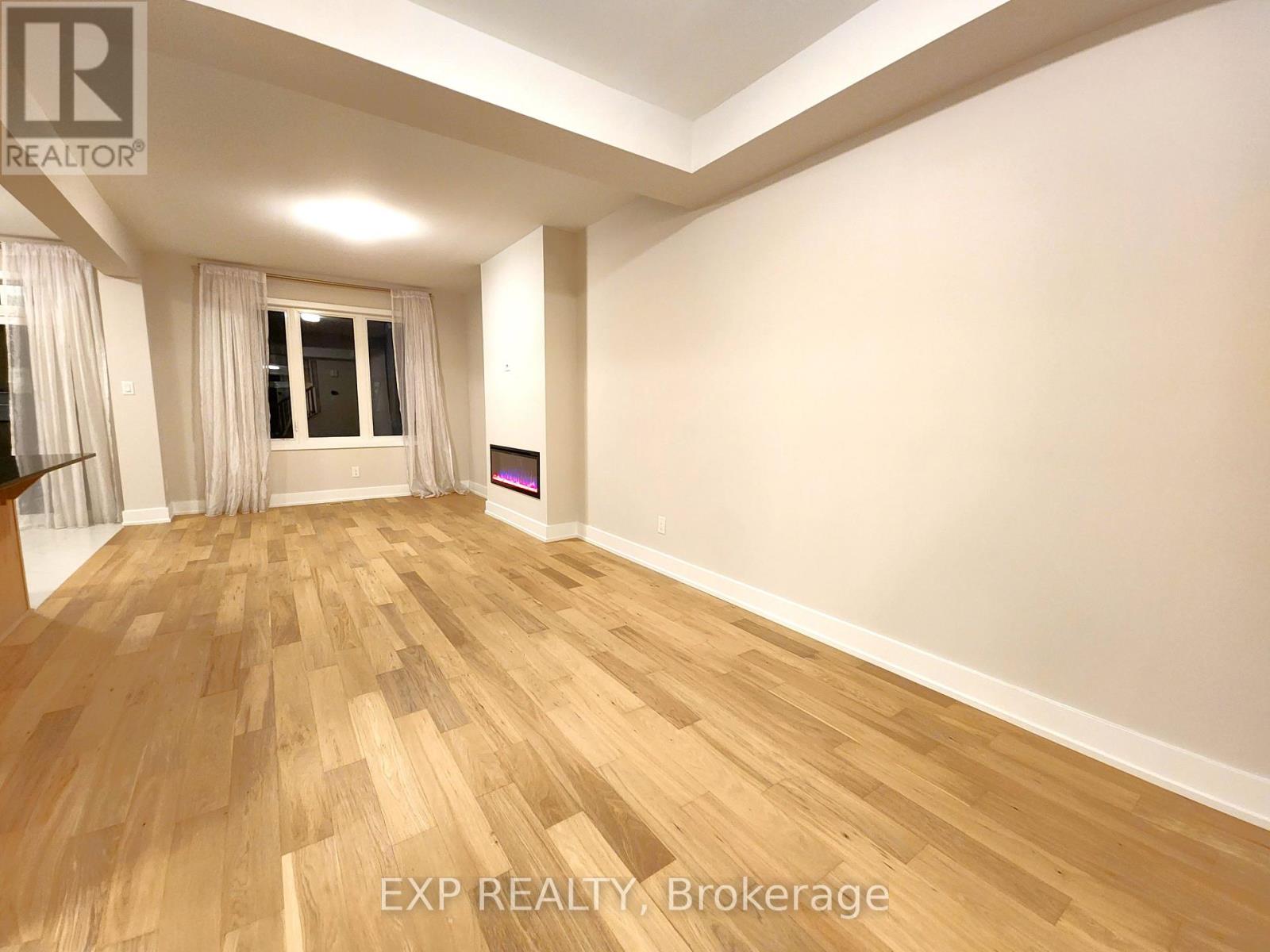 658 Fenwick Way, Ottawa, Ontario  K2J 7E6 - Photo 3 - X13696798