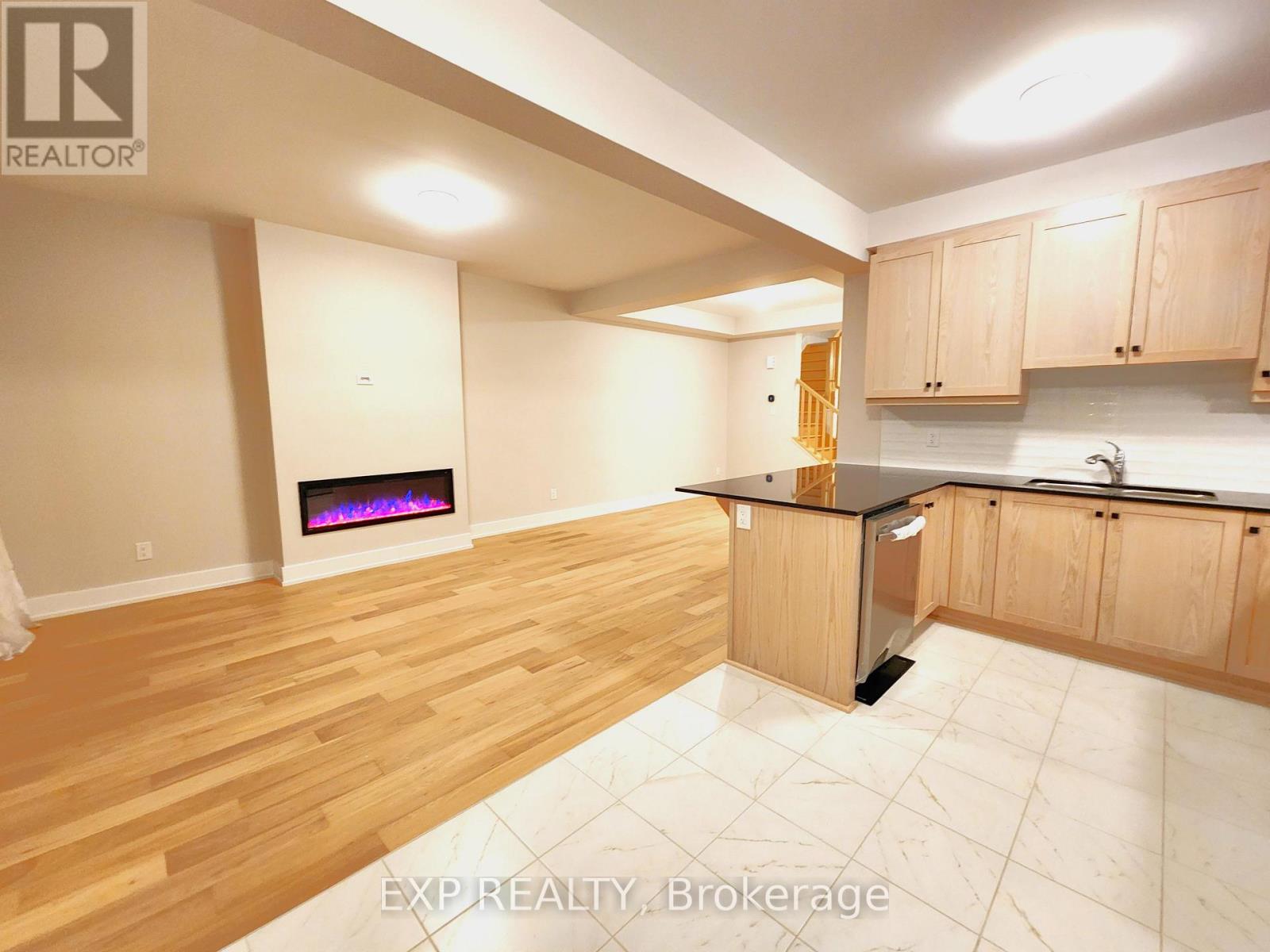 658 Fenwick Way, Ottawa, Ontario  K2J 7E6 - Photo 9 - X13696798