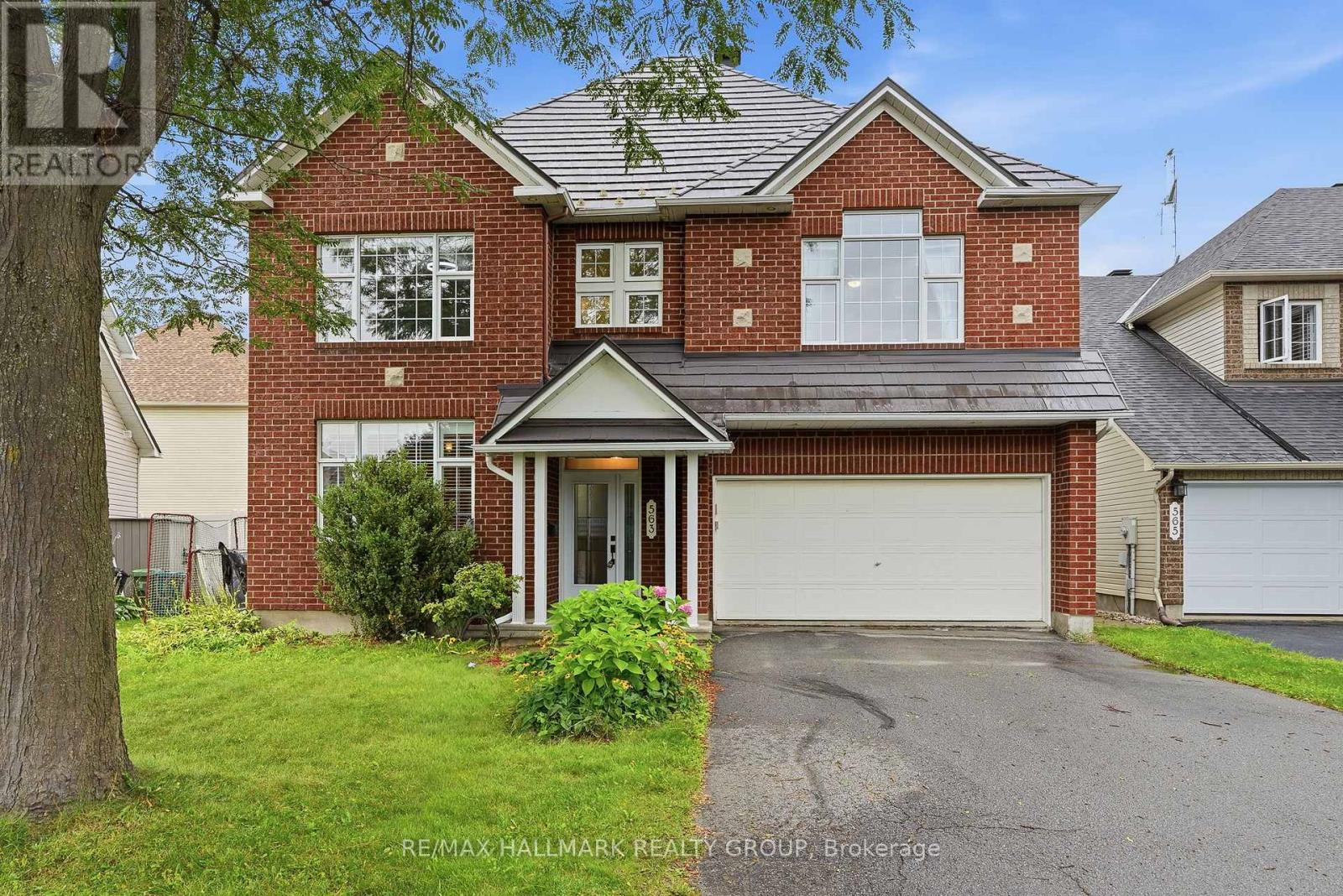 563 Evangeline Street, Ottawa, Ontario  K4A 4G4 - Photo 1 - X13696832
