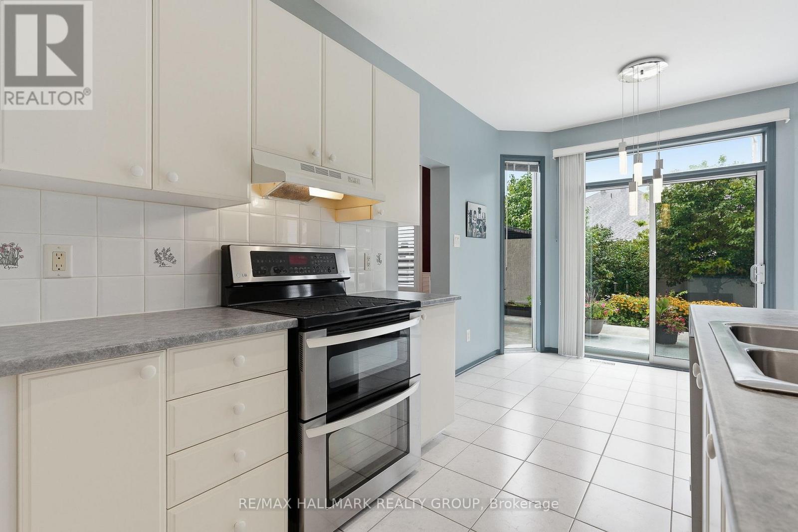 563 Evangeline Street, Ottawa, Ontario  K4A 4G4 - Photo 15 - X13696832