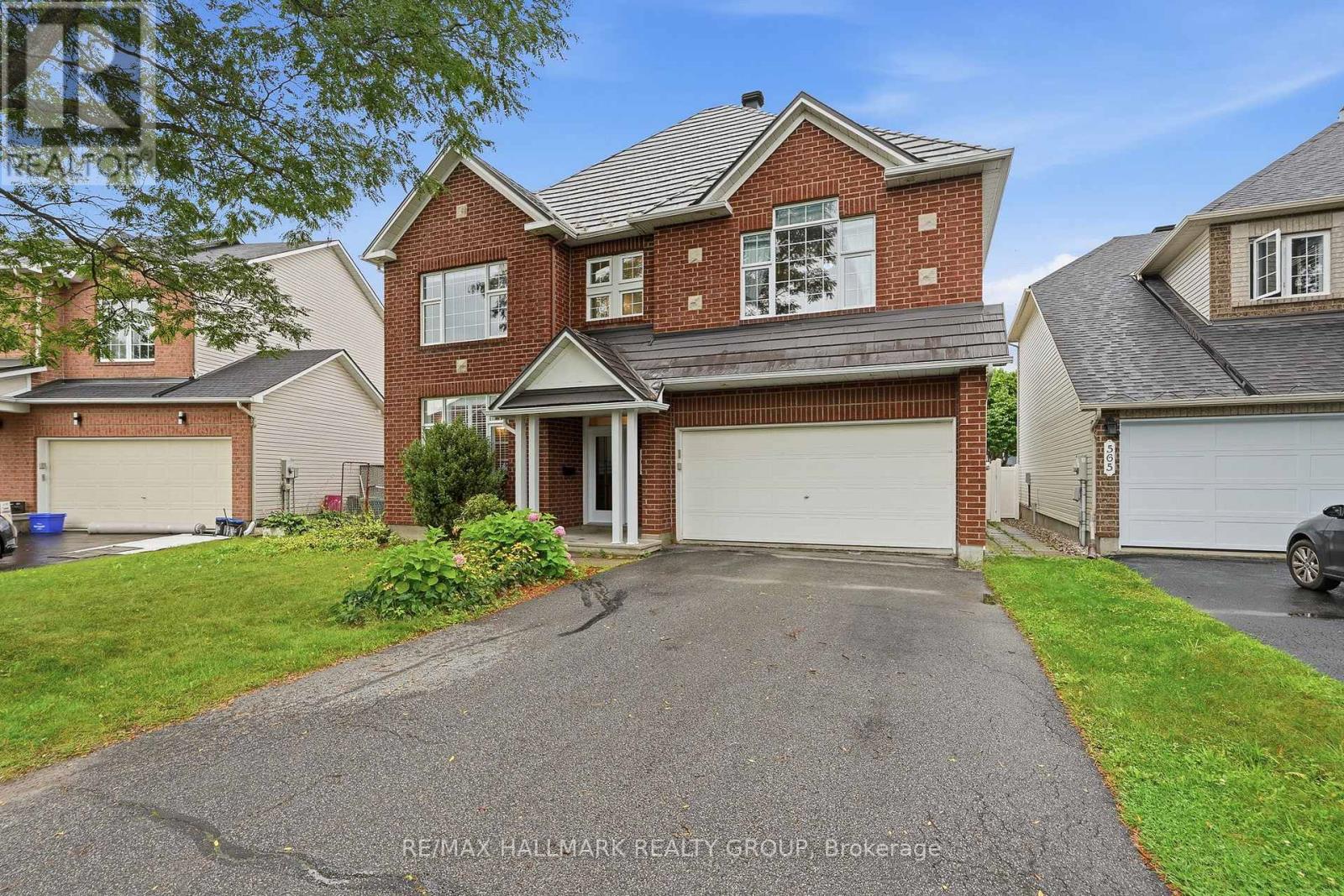 563 Evangeline Street, Ottawa, Ontario  K4A 4G4 - Photo 4 - X13696832
