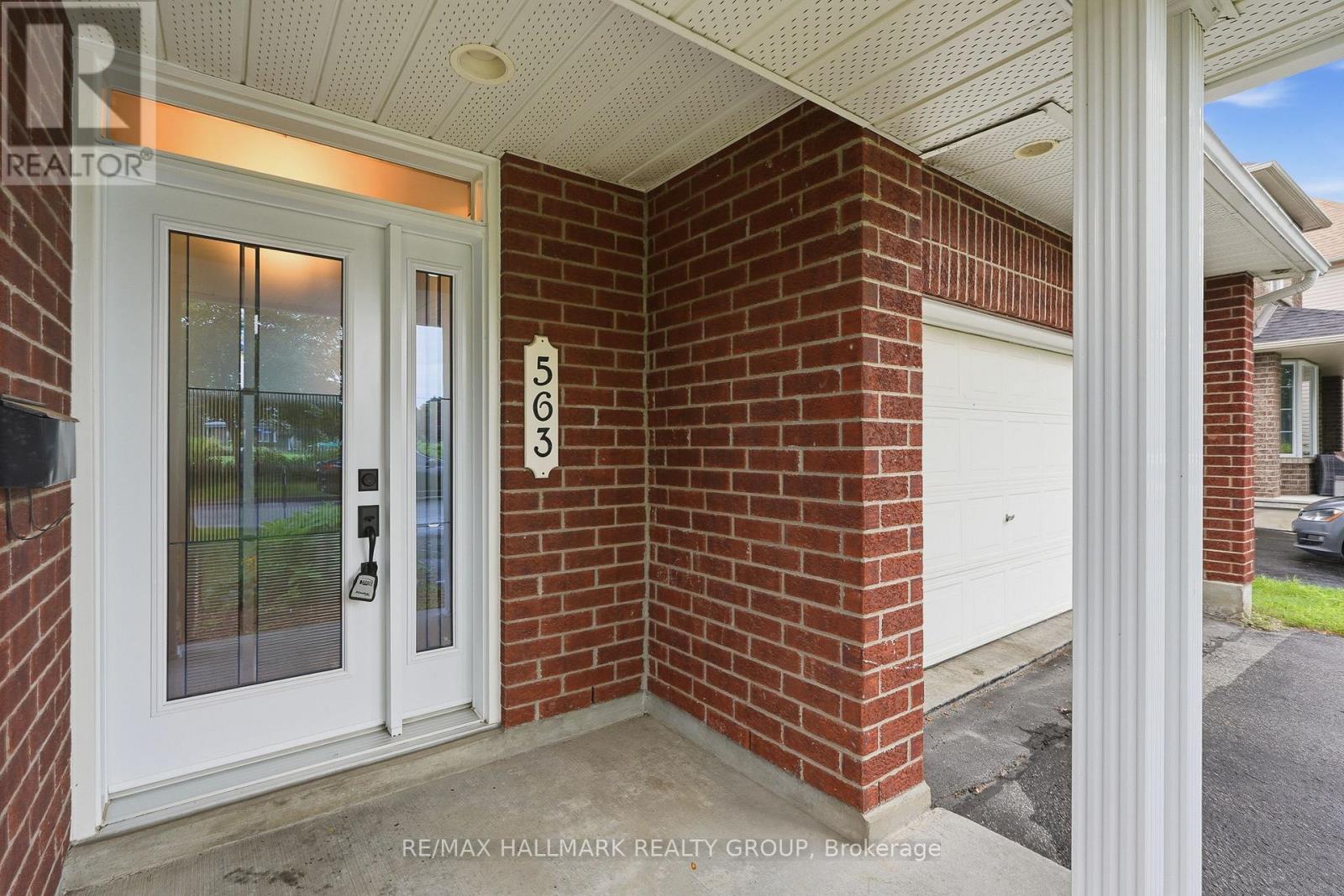 563 Evangeline Street, Ottawa, Ontario  K4A 4G4 - Photo 5 - X13696832