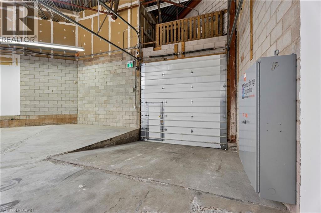2150 Winston Park Drive Unit# 17, Oakville, Ontario  L6H 5W1 - Photo 6 - 40850708