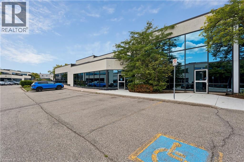 2150 Winston Park Drive Unit# 17, Oakville, Ontario  L6H 5W1 - Photo 2 - 40850708
