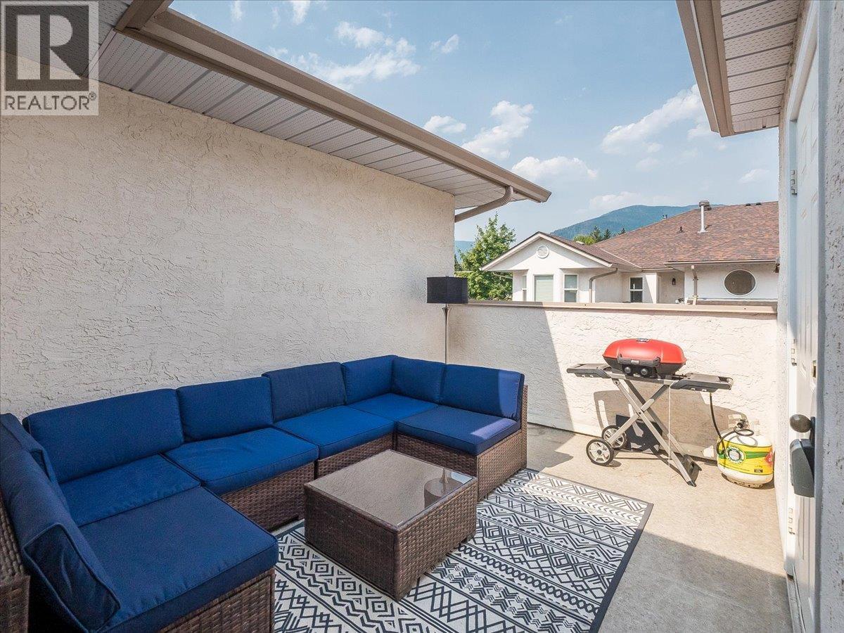 416 Beasley W Crescent, Nelson, British Columbia V1L 5Y4 - Photo 7 - 10398184