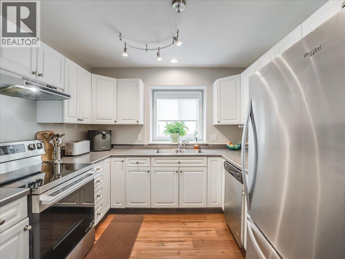 416 Beasley W Crescent, Nelson, British Columbia V1L 5Y4 - Photo 15 - 10398184