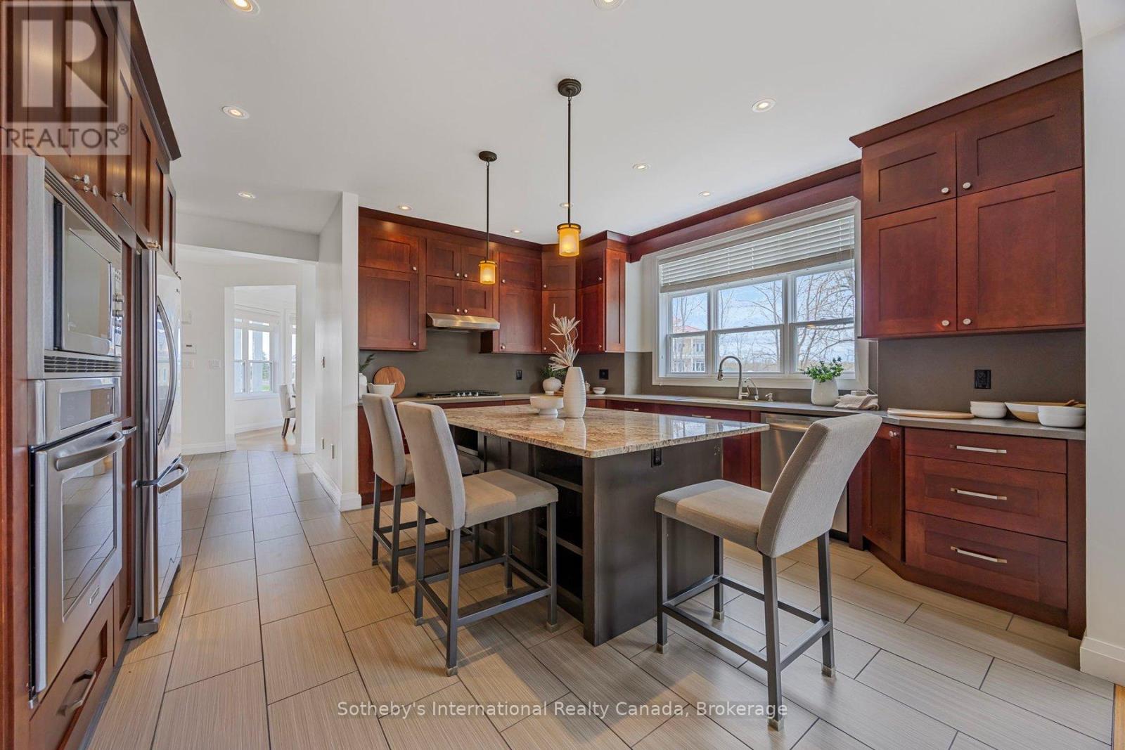 2 Swan Lane, Tay, Ontario  L0K 1R0 - Photo 9 - S12902836