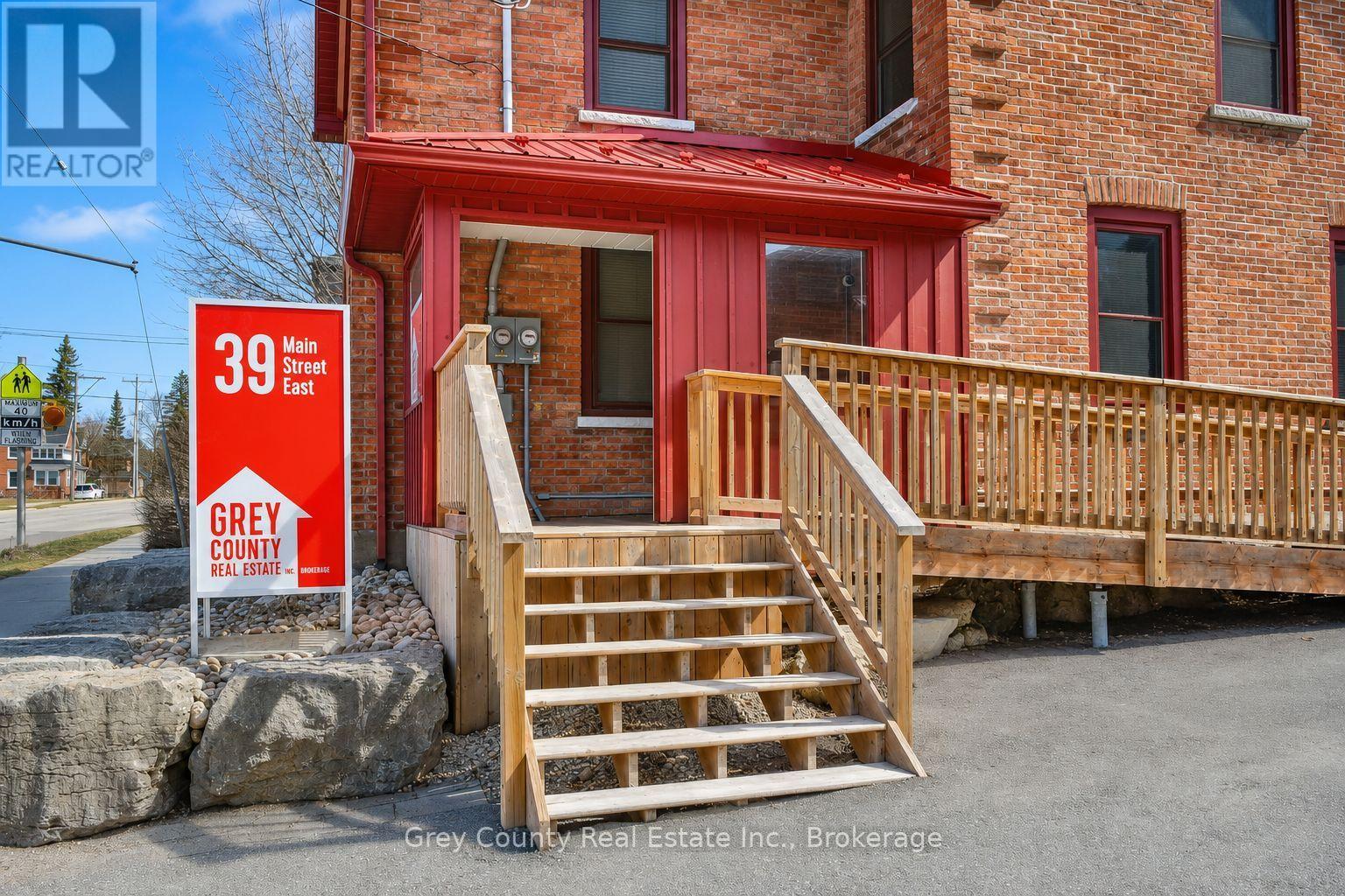 A - 39 MAIN STREET E, Grey Highlands, Ontario