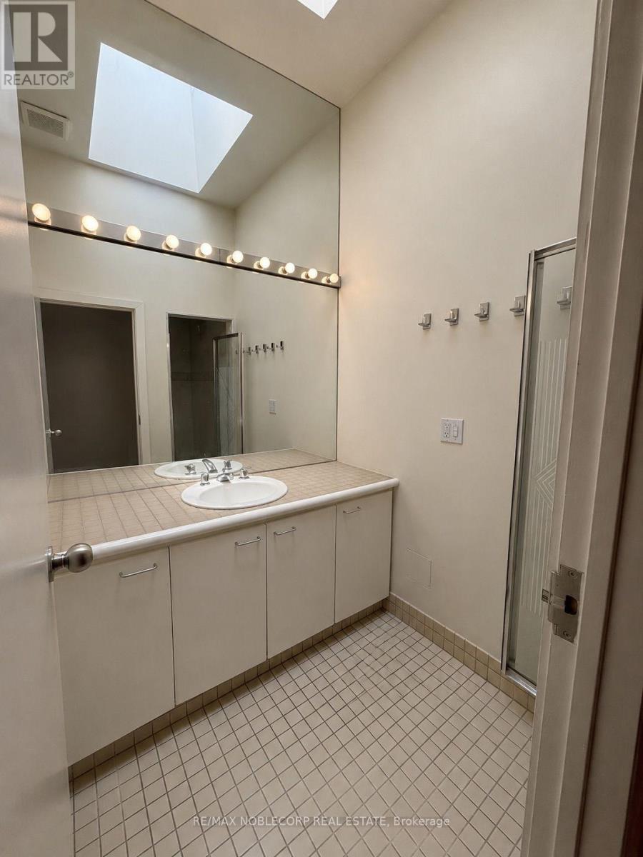 4th Floor - 187 King Street E, Toronto, Ontario  M5A 1J5 - Photo 18 - C13696780