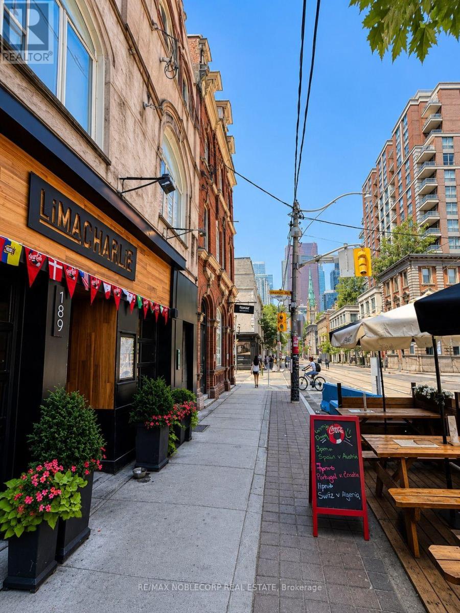 4th Floor - 187 King Street E, Toronto, Ontario  M5A 1J5 - Photo 2 - C13696780