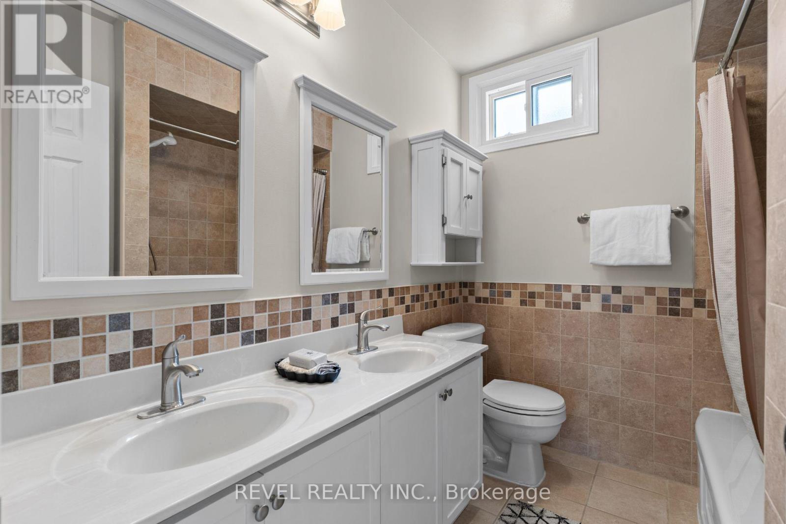 1610 Heathside Crescent, Pickering, Ontario L1V 5W7 - Photo 30 - E13696812