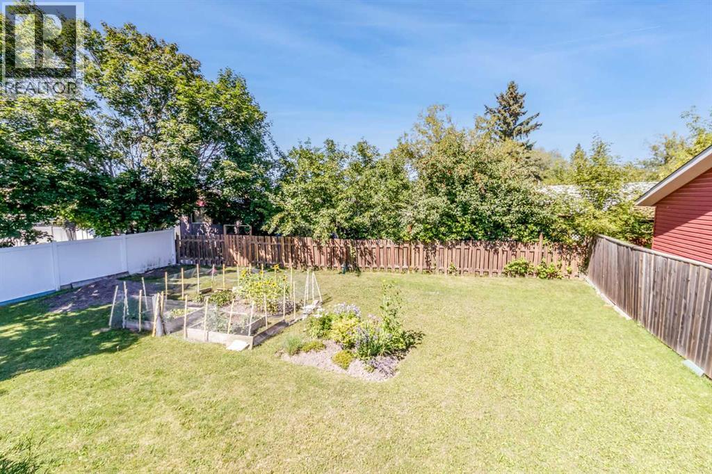 2100 25 Avenue, Bowden, Alberta  T0M 0K0 - Photo 25 - A2338469