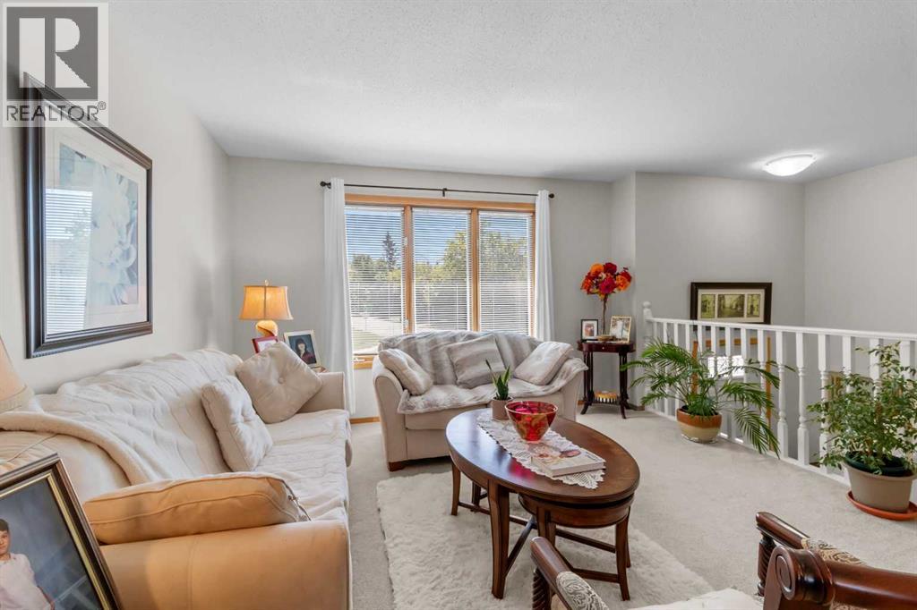 2100 25 Avenue, Bowden, Alberta  T0M 0K0 - Photo 4 - A2338469