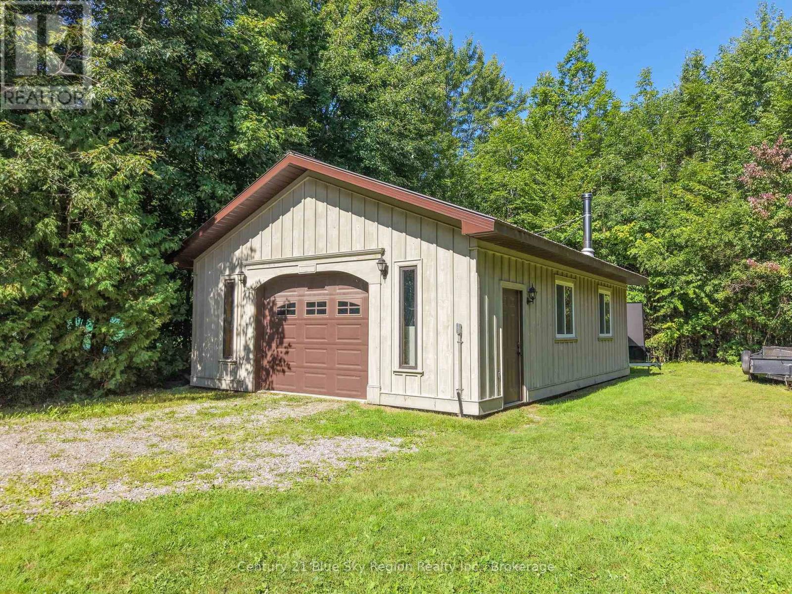 1004 Jocko Point Road, North Bay, Ontario  P1B 8G5 - Photo 3 - X13696760