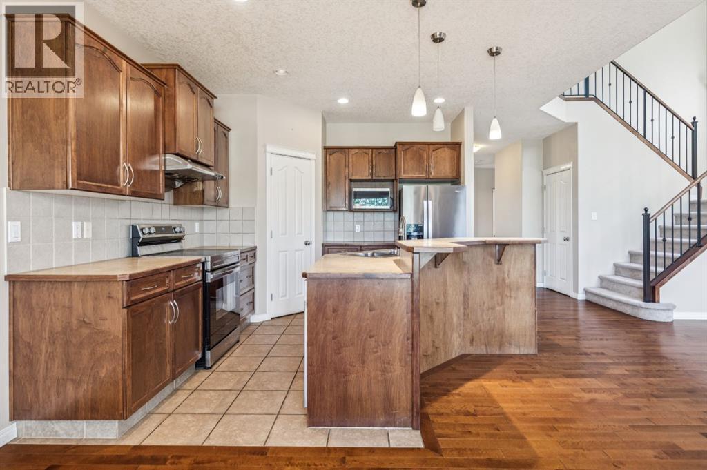 91 St Moritz Terrace Sw, Calgary, Alberta  T3H 5Y1 - Photo 7 - A2338792
