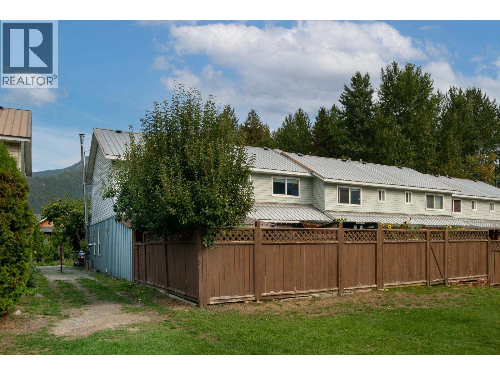 17 7416 Flint Street, Pemberton, British Columbia  V0N 2L1 - Photo 23 - R3157529