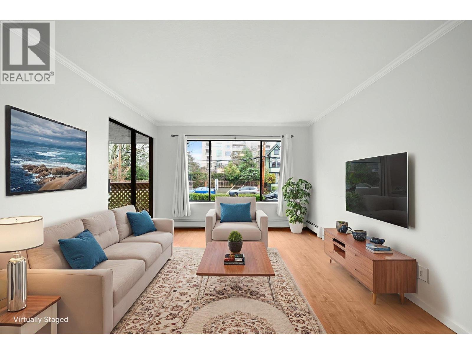 213 436 Seventh Street, New Westminster, British Columbia  V3M 3L3 - Photo 1 - R3157551