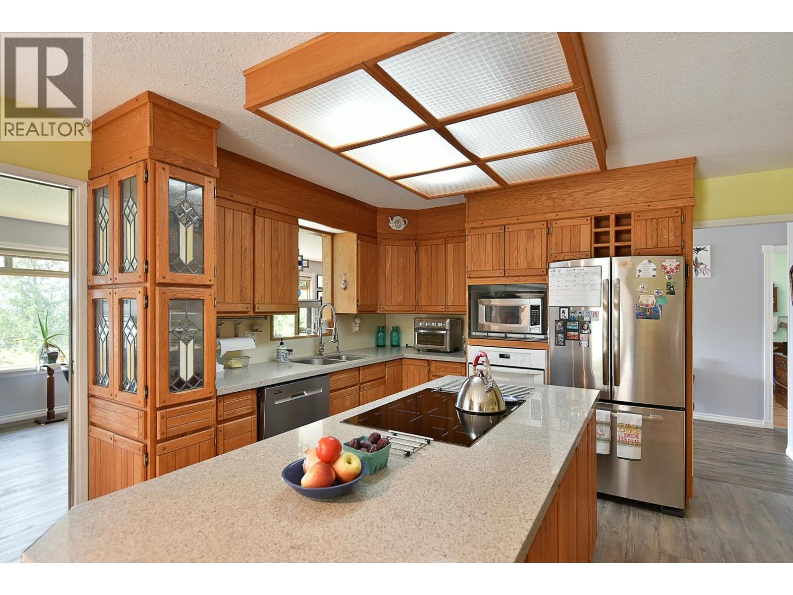 6450 Jasper Road, Sechelt, British Columbia  V7Z 0S6 - Photo 6 - R3157526