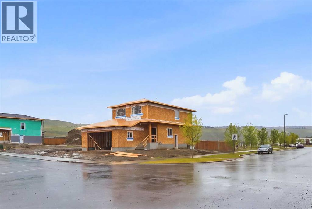 145 Topaz Place, Cochrane, Alberta