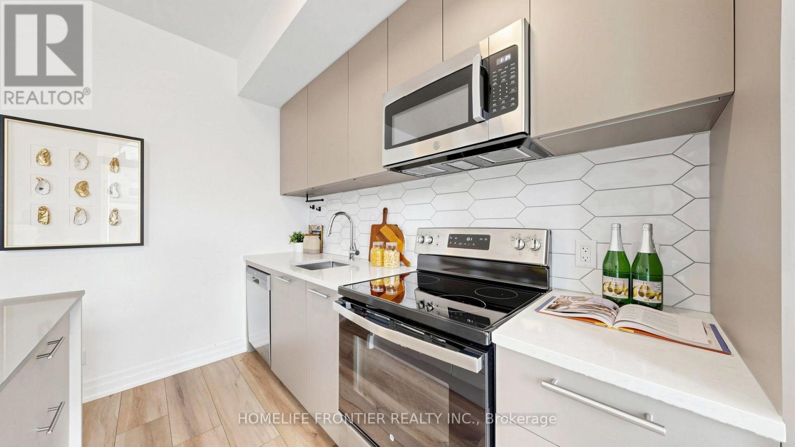 104 - 101 Cathedral High Street, Markham (Cathedraltown), Ontario  L6C 3L8 - Photo 14 - N13696752