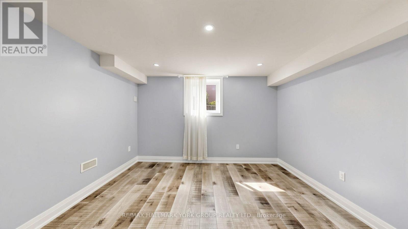 Bsmt - 186 Wainscot Avenue, Newmarket, Ontario  L3X 2X4 - Photo 16 - N13696820