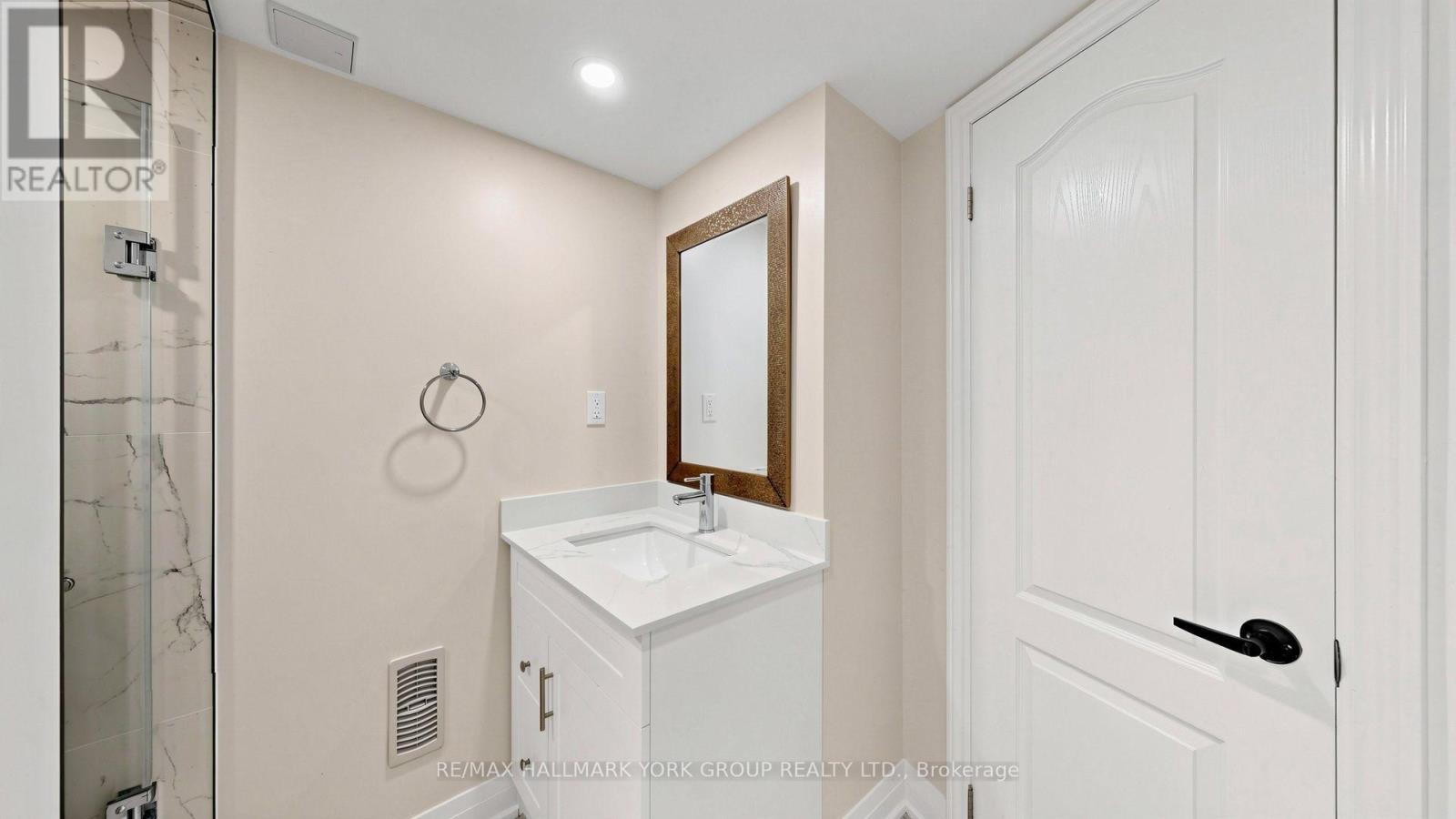 Bsmt - 186 Wainscot Avenue, Newmarket, Ontario  L3X 2X4 - Photo 19 - N13696820