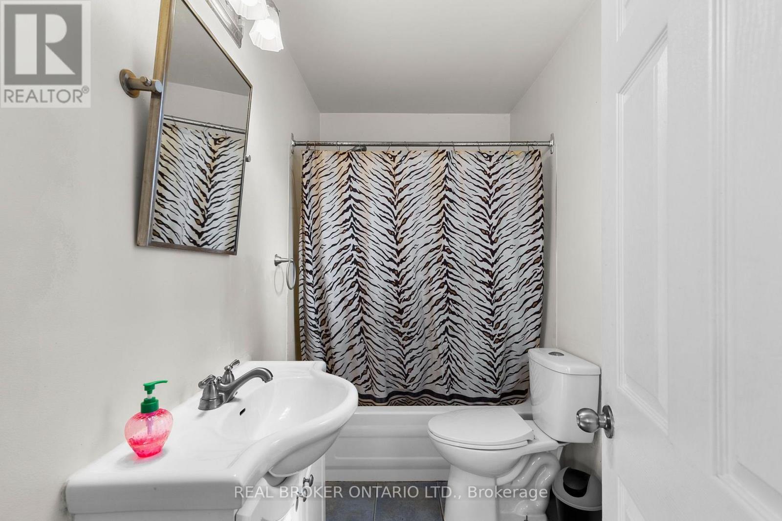 345 East Street, Orillia, Ontario  L3V 4C4 - Photo 17 - S13696788