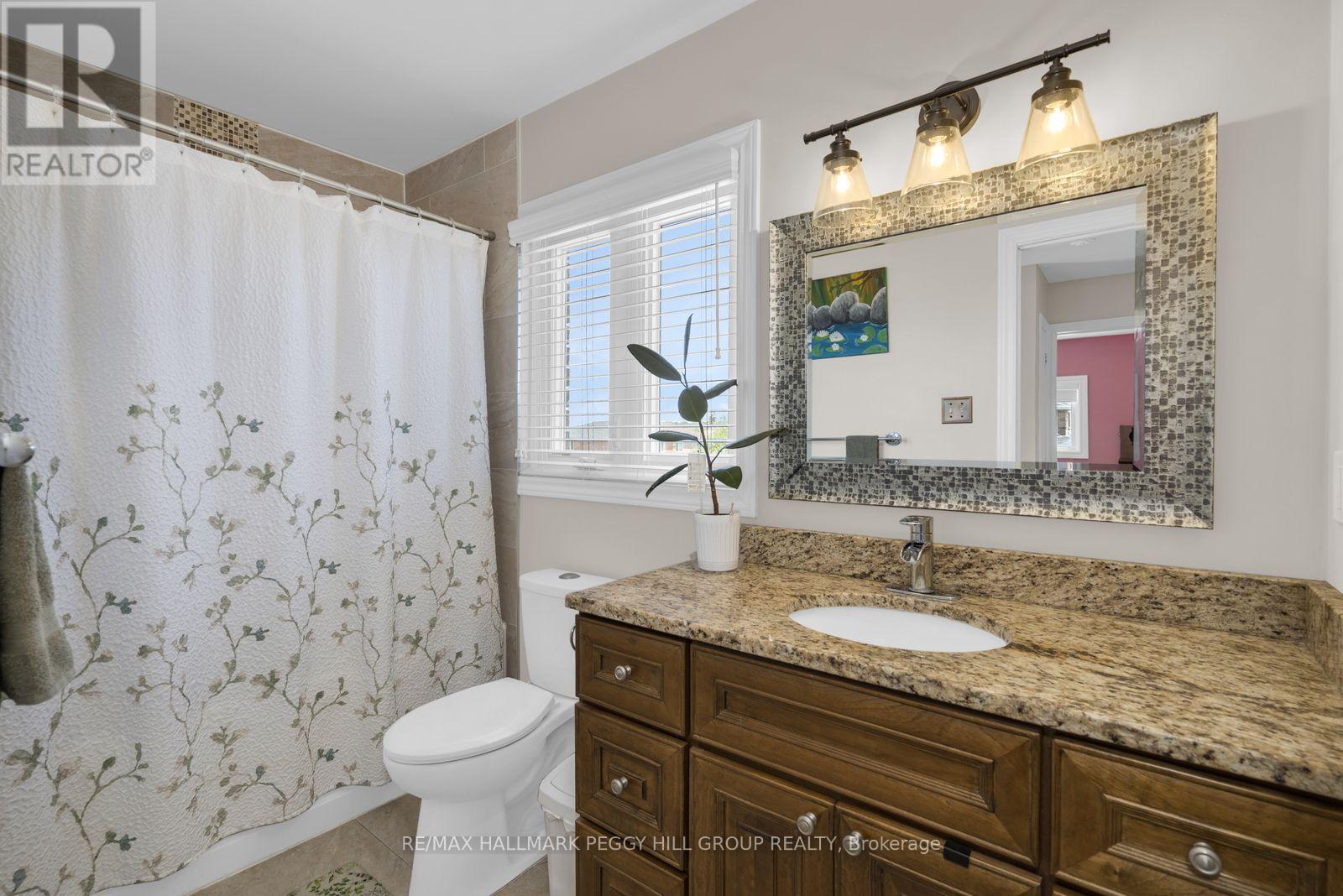 35 Victorway Drive, Barrie, Ontario L4N 9L3 - Photo 11 - S13696790