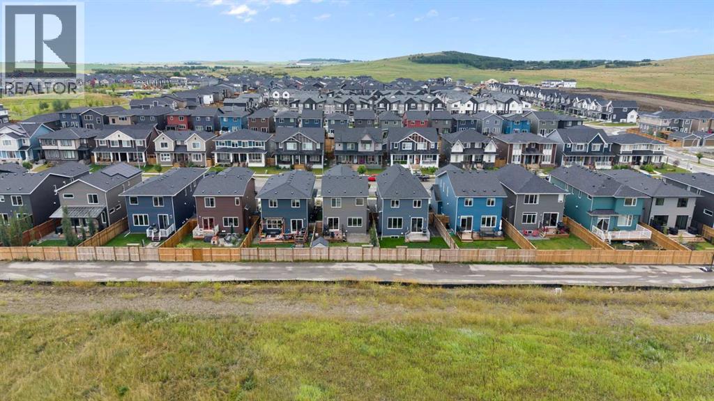 364 Fireside Way, Cochrane, Alberta  T4C 3A9 - Photo 47 - A2337040