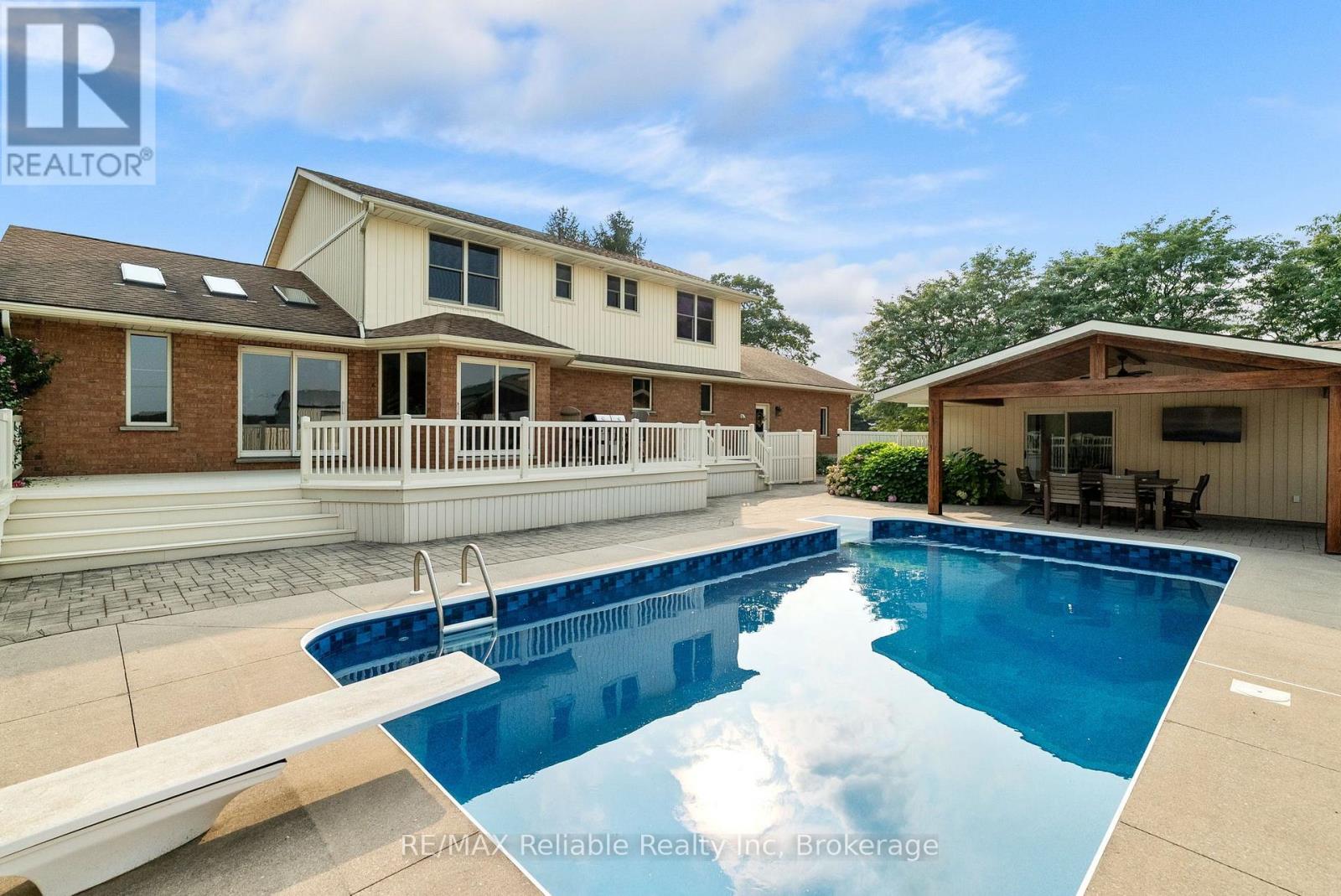 43804 Hydro Line Road, Huron East (Mckillop), Ontario  N0K 1W0 - Photo 36 - X13696814