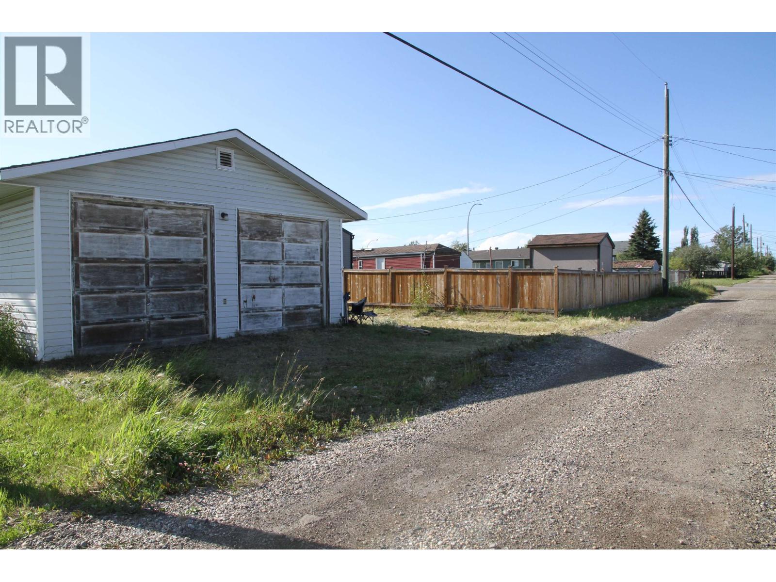 8615 77 Street, Fort St. John, British Columbia  V1J 3A1 - Photo 11 - R3155789