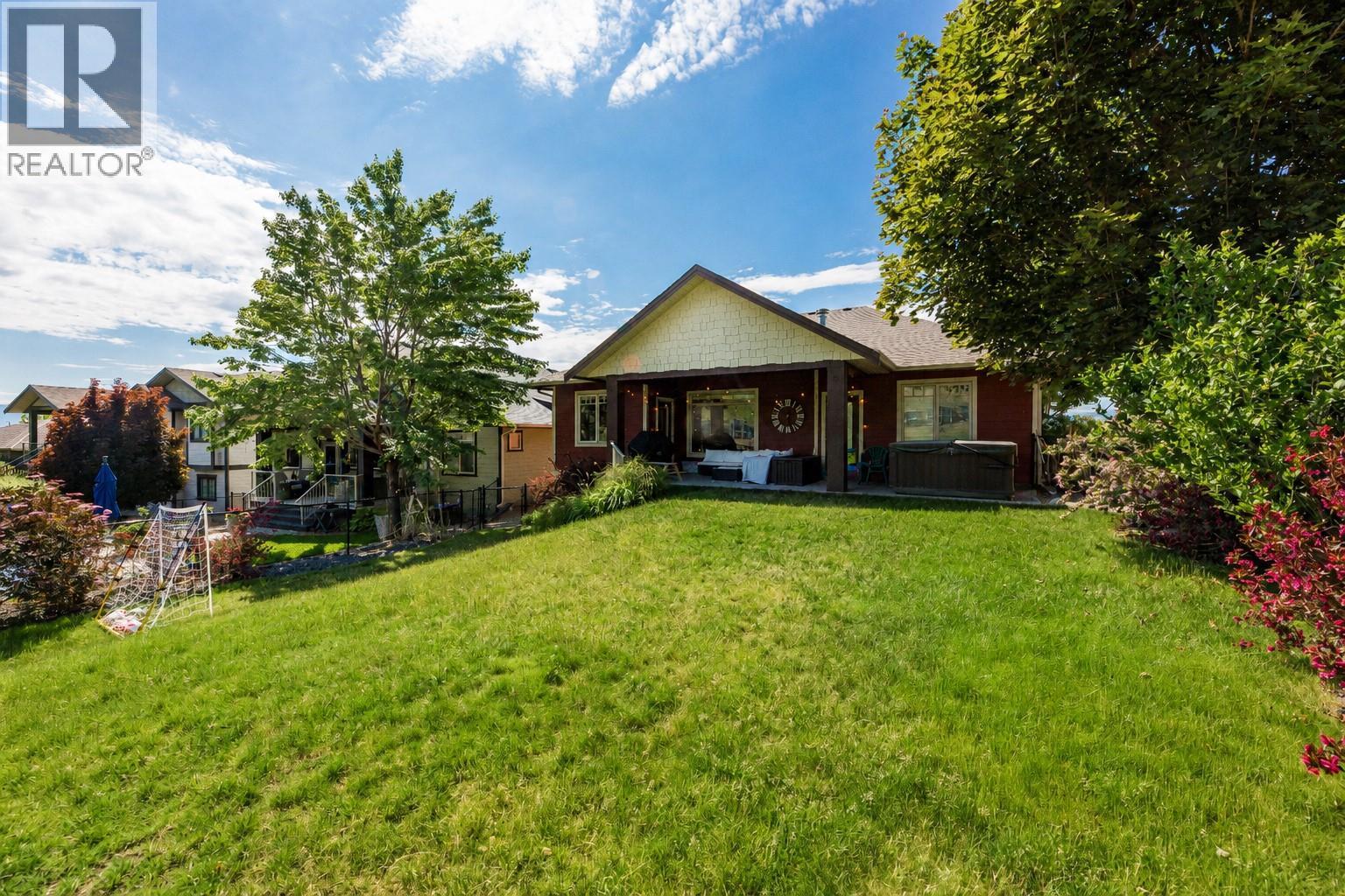 1601 Tower Ranch Boulevard, Kelowna, British Columbia  V1P 1P9 - Photo 38 - 10387434
