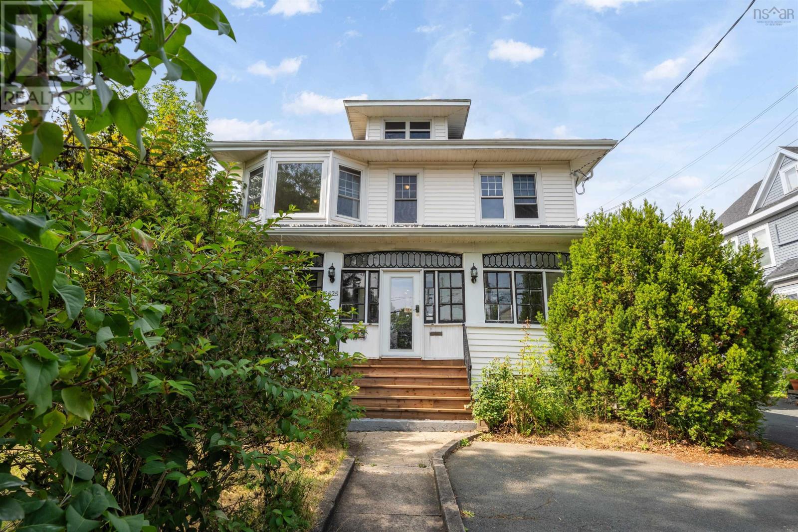 6625 Quinpool Road, Halifax, Nova Scotia  B3L 1B7 - Photo 2 - 202621104