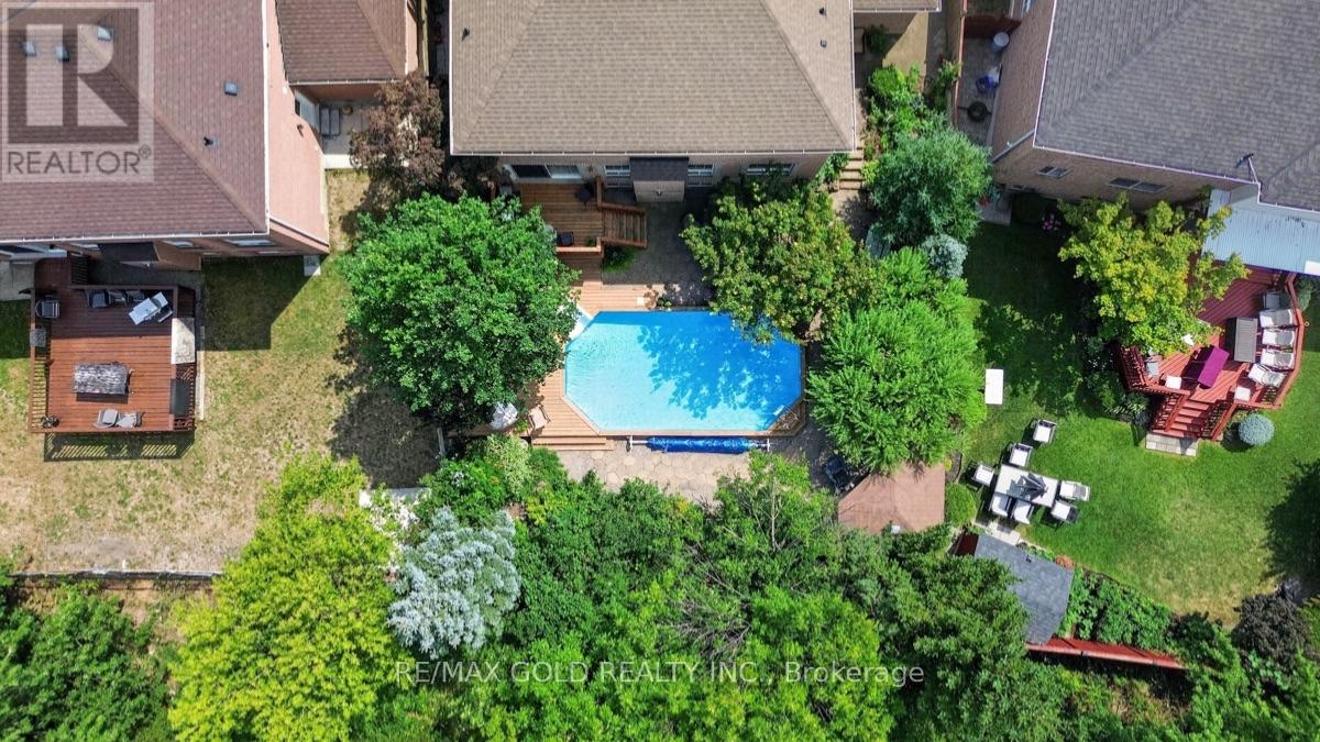 40 Maldives Crescent, Brampton, Ontario  L6P 1L3 - Photo 43 - W13623324