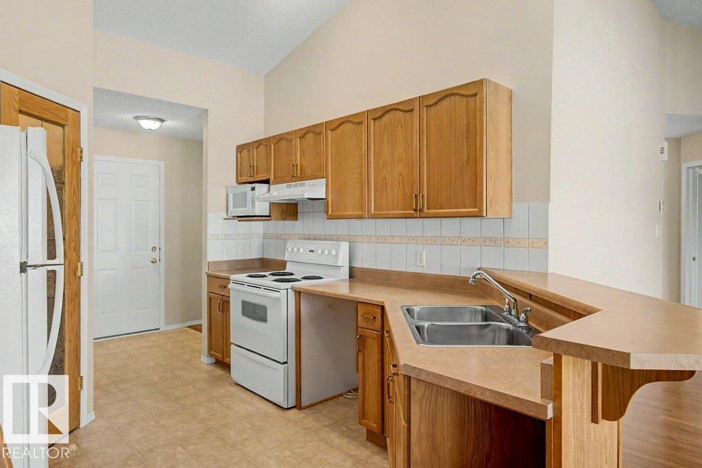 Unknown Address, ,    - Photo 11 - E4504711
