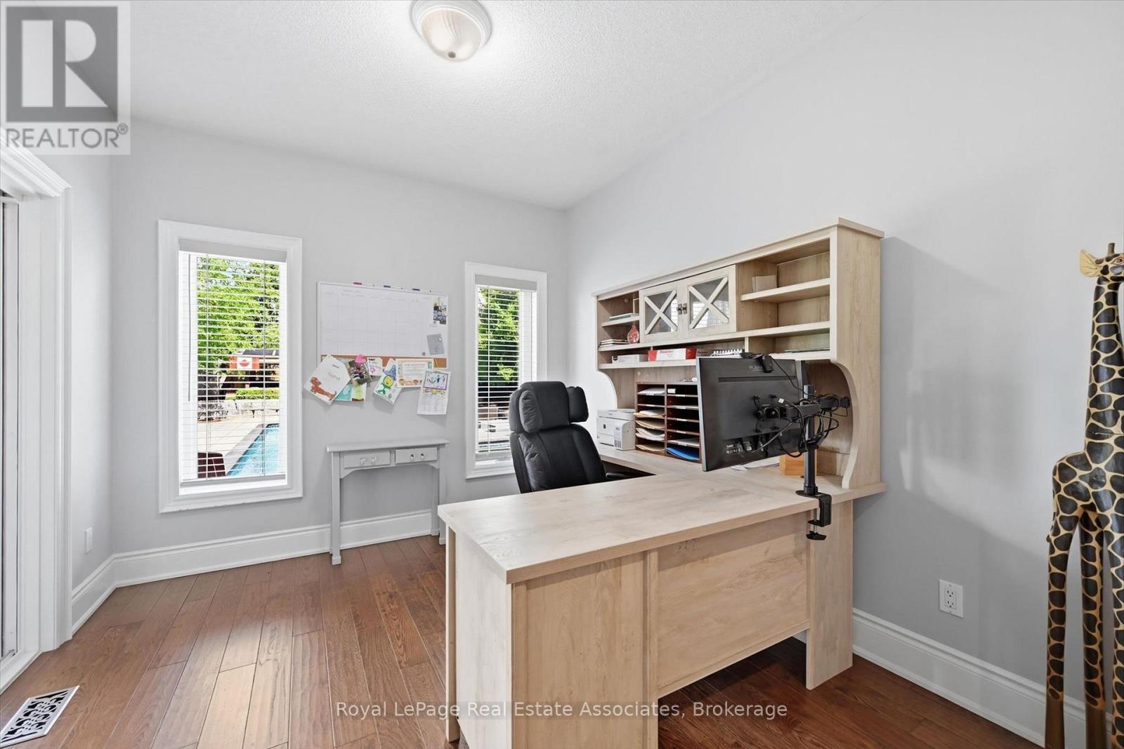 2312 Ridgeview Court, Burlington, Ontario  L7M 4N5 - Photo 12 - W13696742