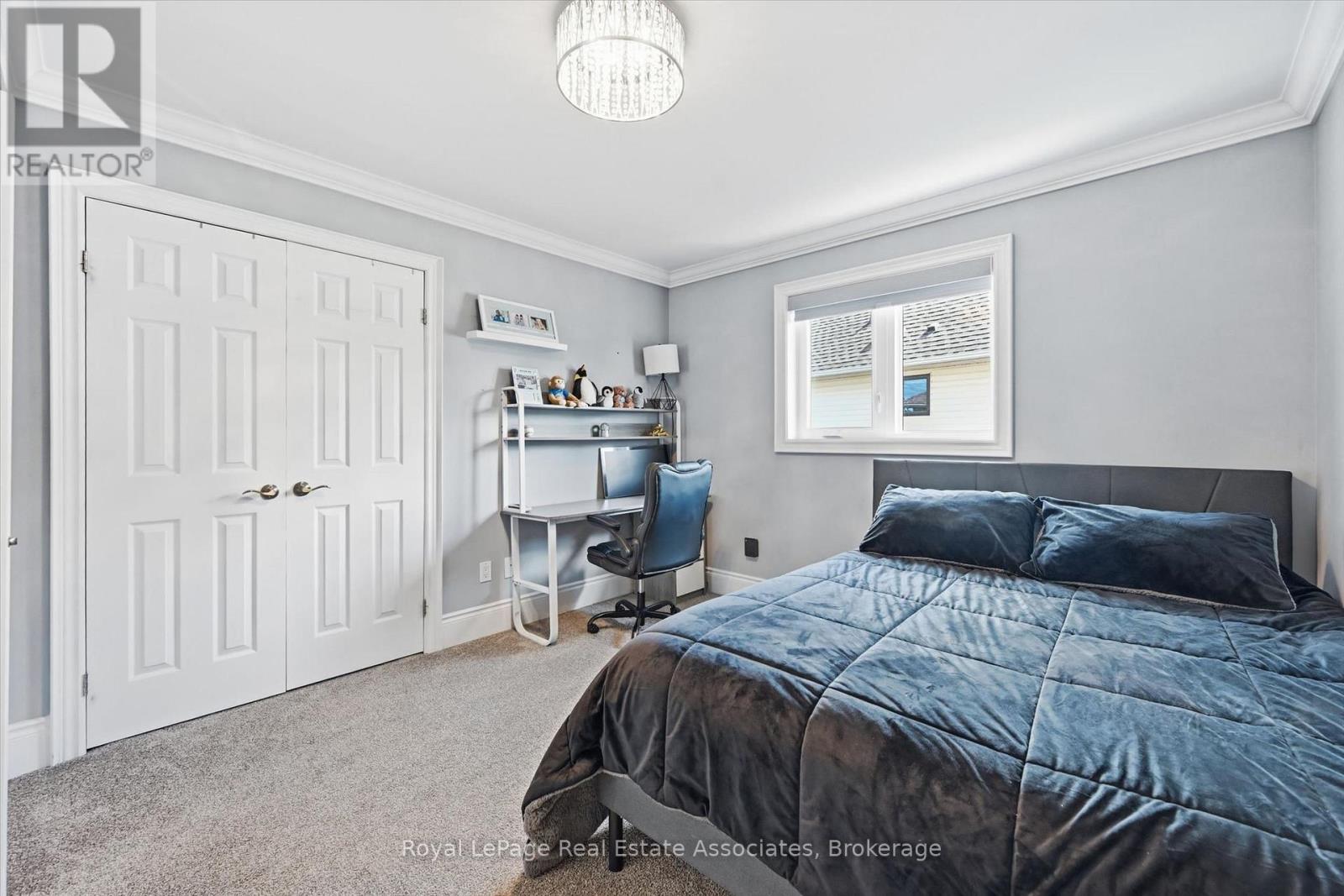2312 Ridgeview Court, Burlington, Ontario  L7M 4N5 - Photo 19 - W13696742