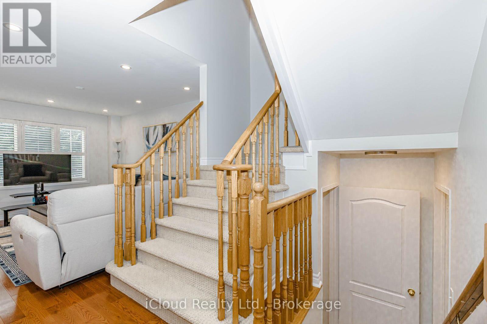 1279 Lamont Crescent, Milton, Ontario  L9T 6W4 - Photo 13 - W13696756