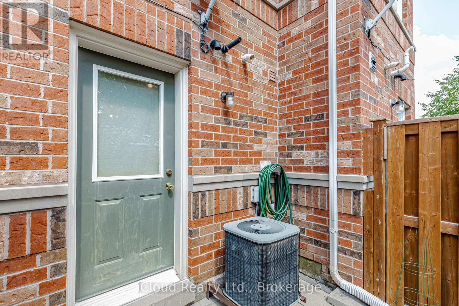 1279 Lamont Crescent, Milton, Ontario  L9T 6W4 - Photo 45 - W13696756