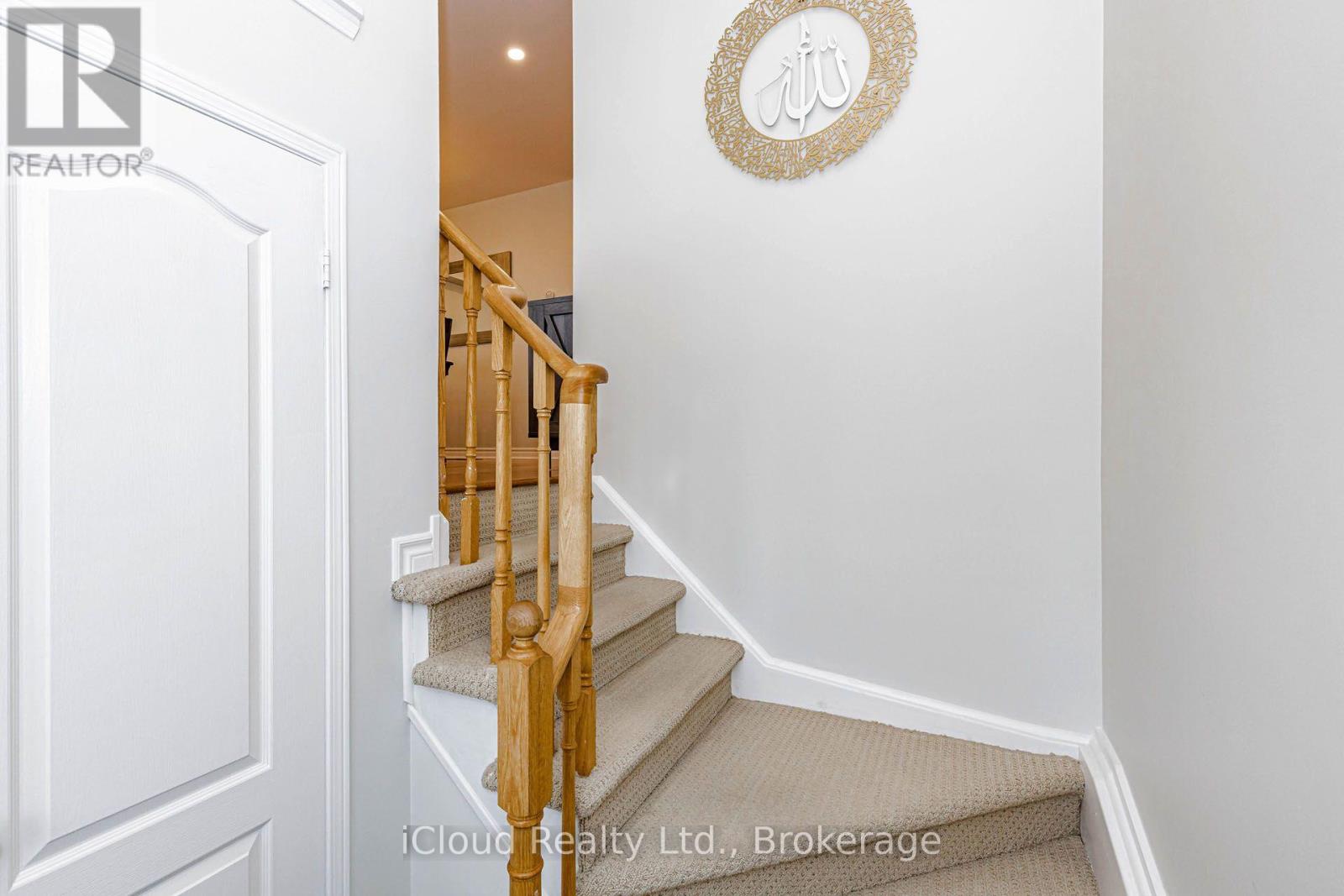 1279 Lamont Crescent, Milton, Ontario  L9T 6W4 - Photo 6 - W13696756