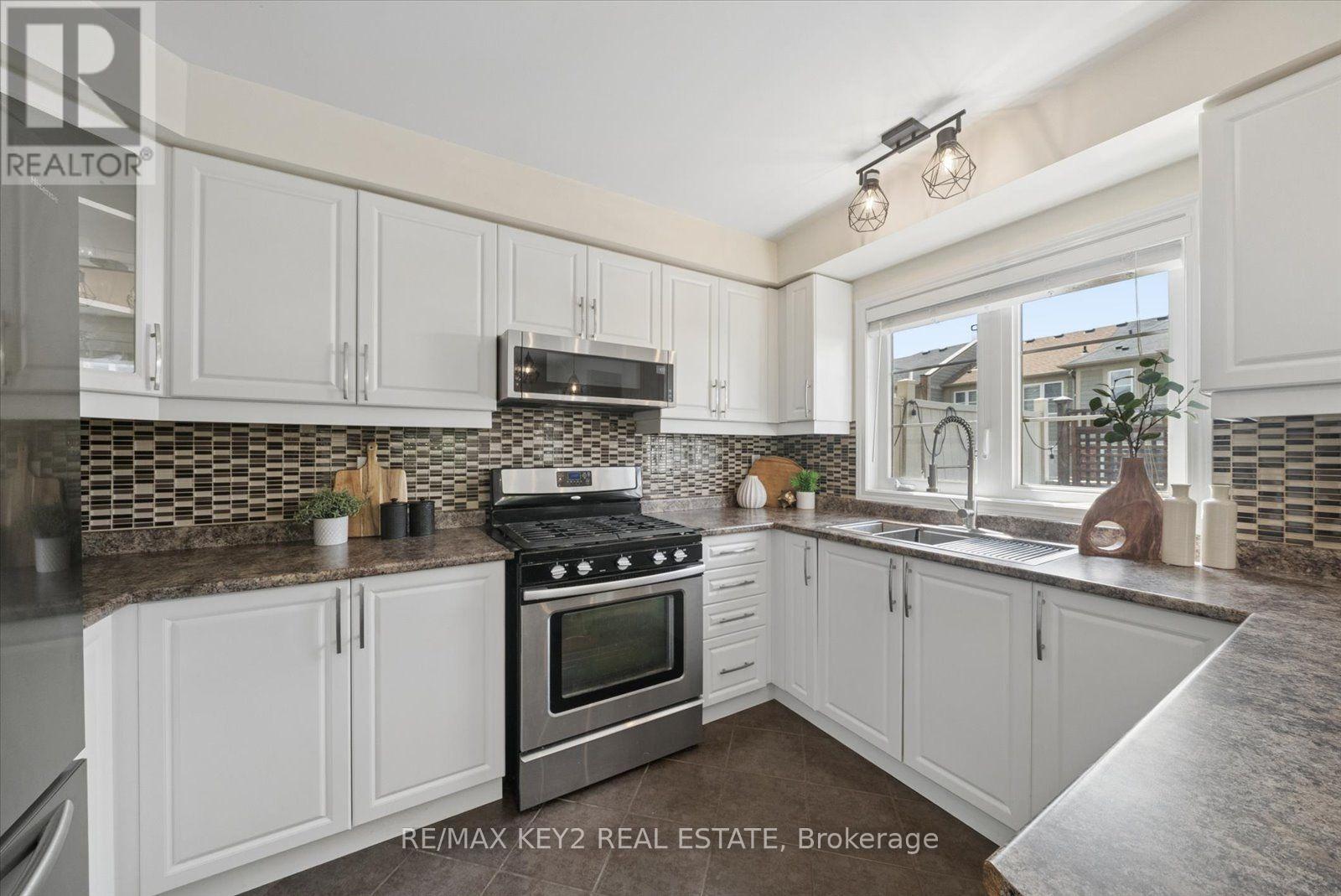612 Gervais Terrace, Milton, Ontario L9T 7R7 - Photo 12 - W13696792