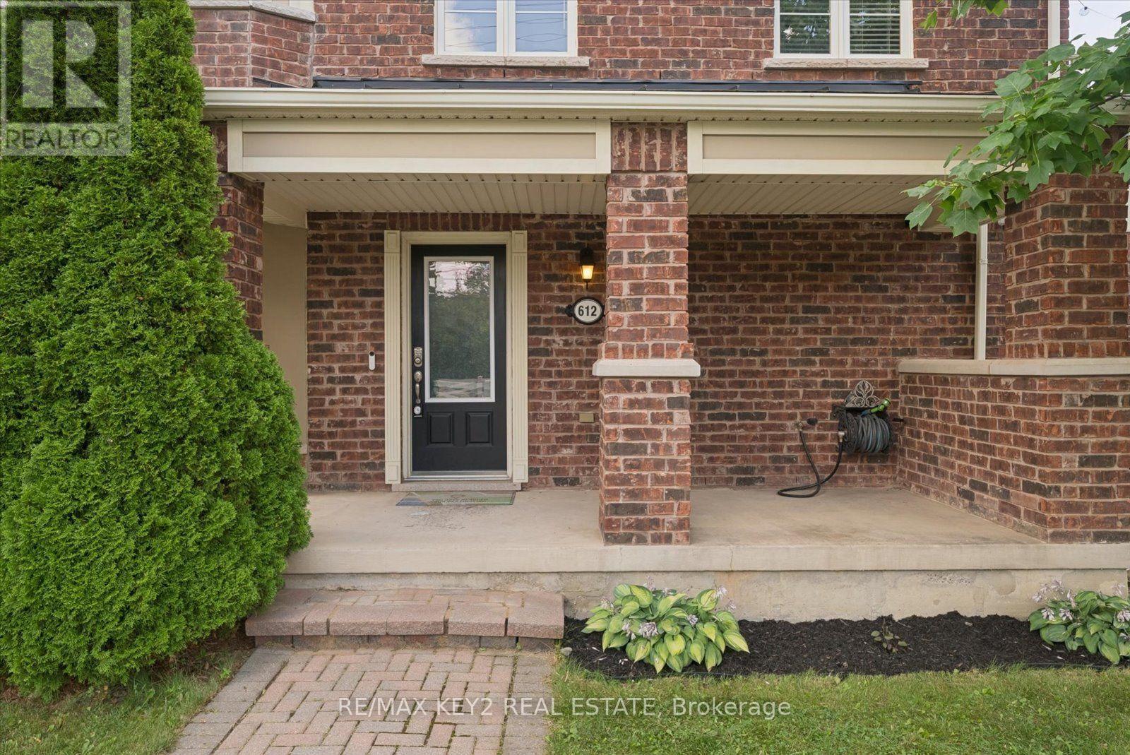 612 Gervais Terrace, Milton, Ontario L9T 7R7 - Photo 4 - W13696792